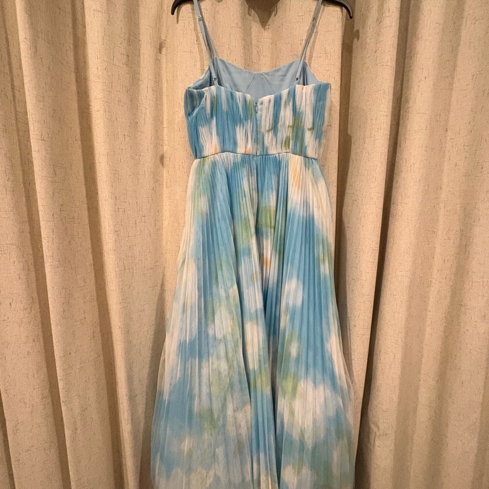 Hutch Light Blue Dress - Picture 2 of 7